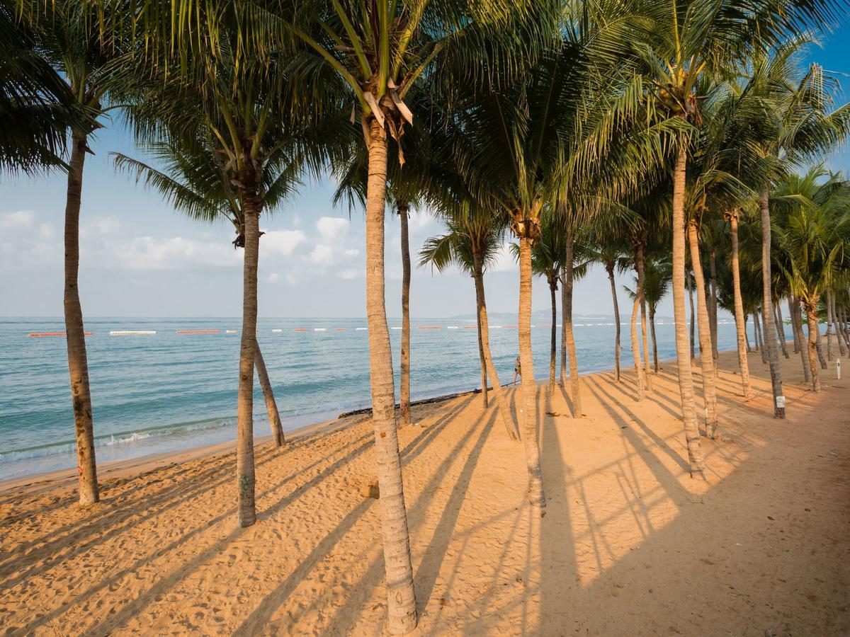 Dusit Grand Park Apartment Jomtien Beach Exterior photo